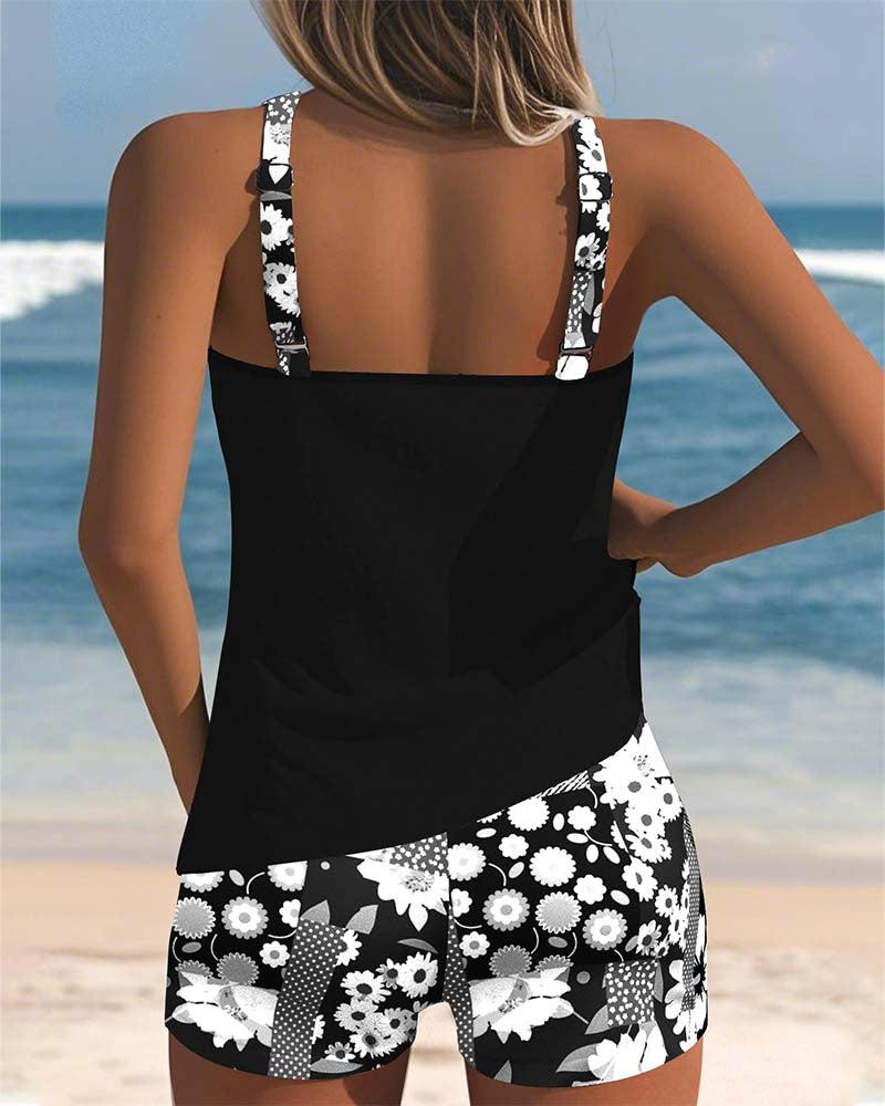 Evy | Fashionable Swimsuit Set