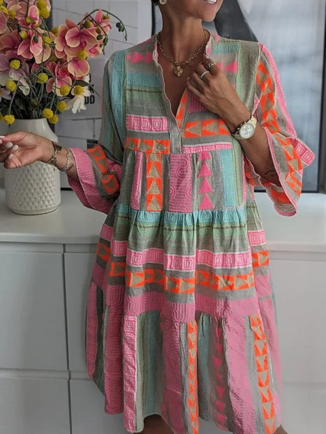 Ava - Chic V-Neck Cotton Hemp Dress