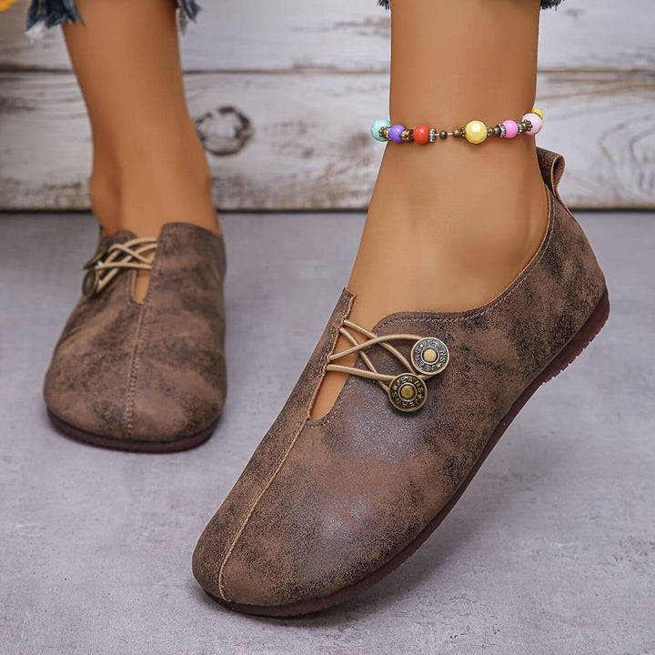 Mady | Soft and Flexible Orthopaedic Shoes